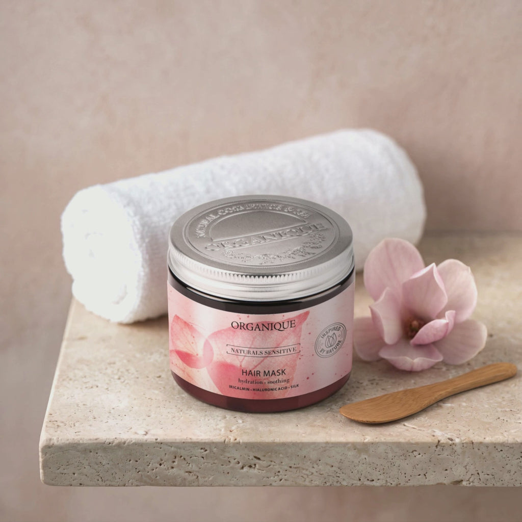 Naturals Sensitive Hair Mask 200 ml – short looping video: the magnolia petals move in soft window light